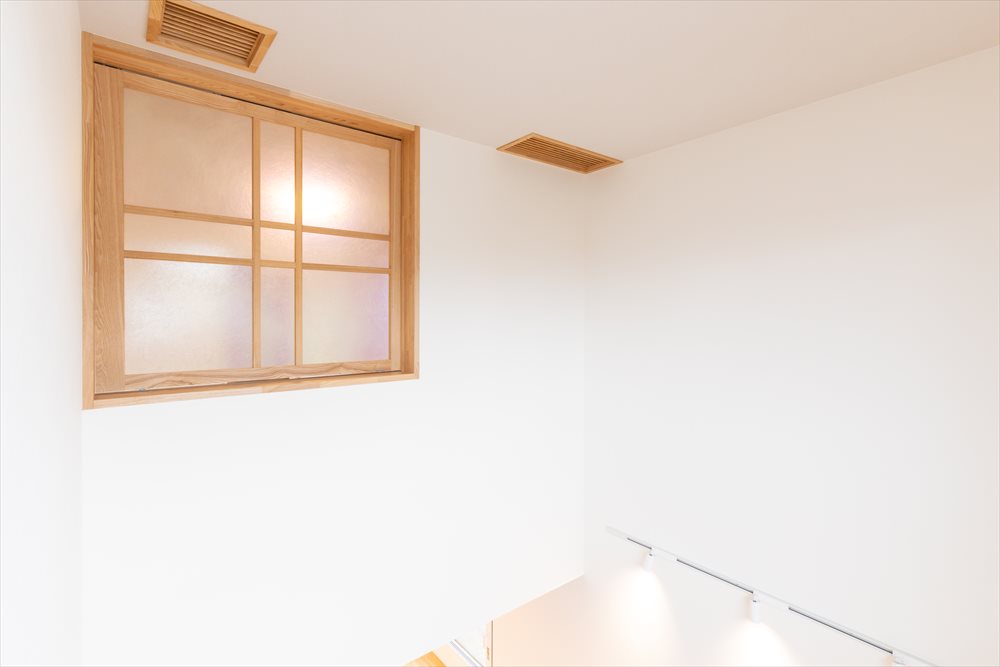 無色透明FRP室内窓事例写真-12-3